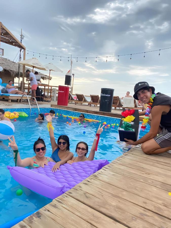 The Point Mancora Beach Экстерьер фото